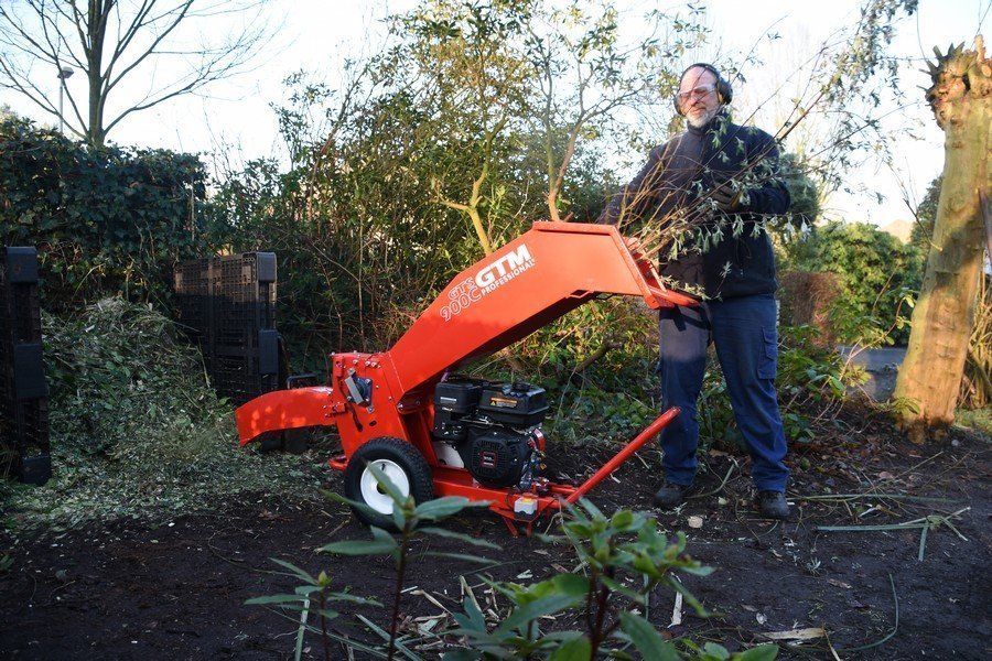 gtm-professional-benzin-hacksler-gts902cgto-mit-drehbarem-auswurf-2.jpg