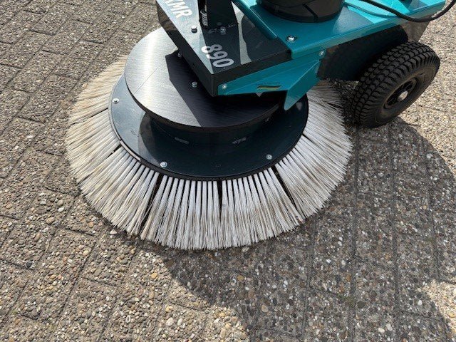 remarc-radialbesen-kmr-890-82v-akku-versandrucklaufer-vorfuhrgerat-aus-5.jpg